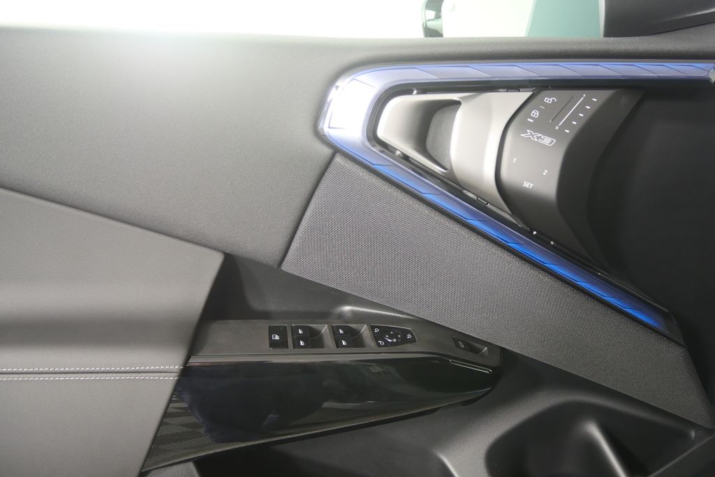 Thumbnail: 2026 BMW X3 - 8