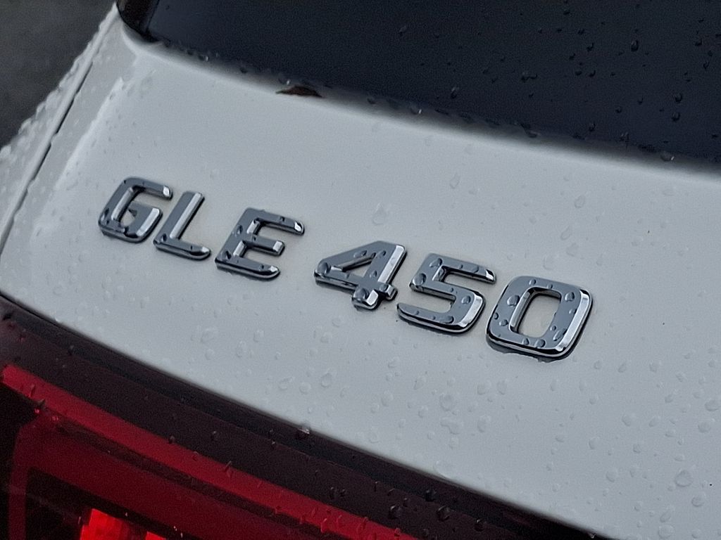 Thumbnail: 2023 Mercedes-Benz GLE - 30