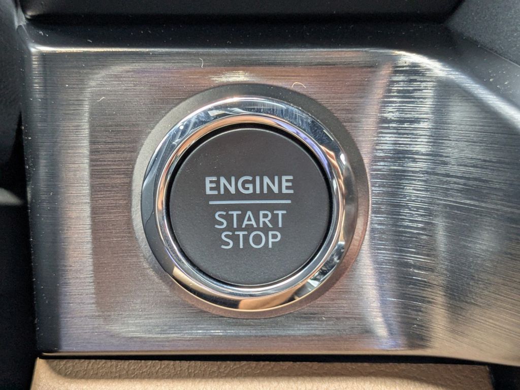 2025 Ford F-250 Super Duty Lariat