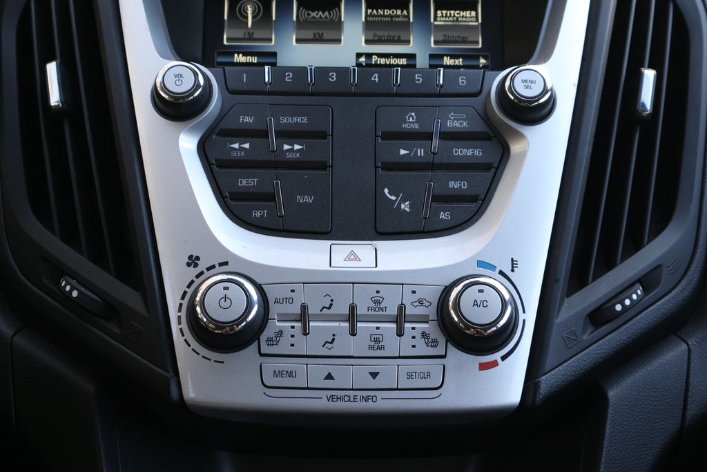 Thumbnail: 2016 Chevrolet Equinox - 17