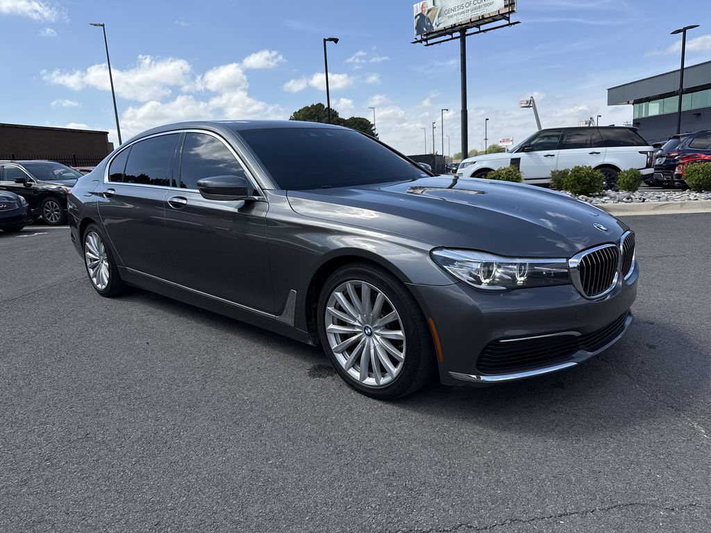 Gray Metallic 2019 BMW 7 Series 740i RWD Sedan Rear-Wheel Drive 8-Speed Automatic