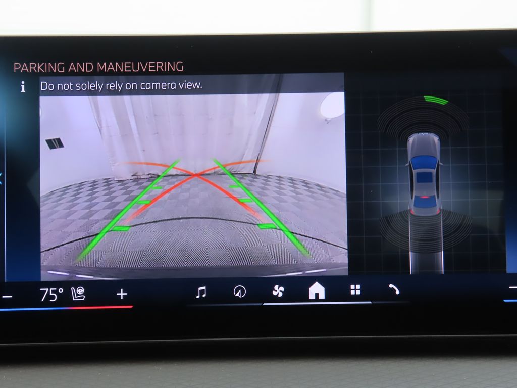 Thumbnail: 2026 BMW 3 Series - 15