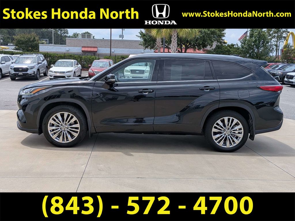 2023 Toyota Highlander Platinum Black at Jones Ford