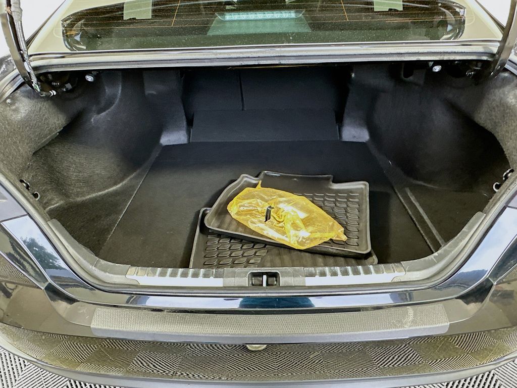 Thumbnail: 2025 Toyota Camry - 26