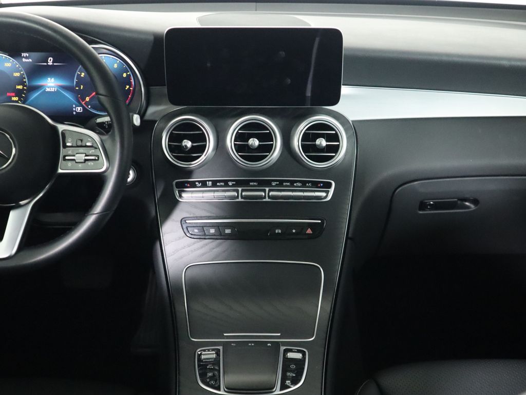2022 Mercedes-Benz GLC 300 14