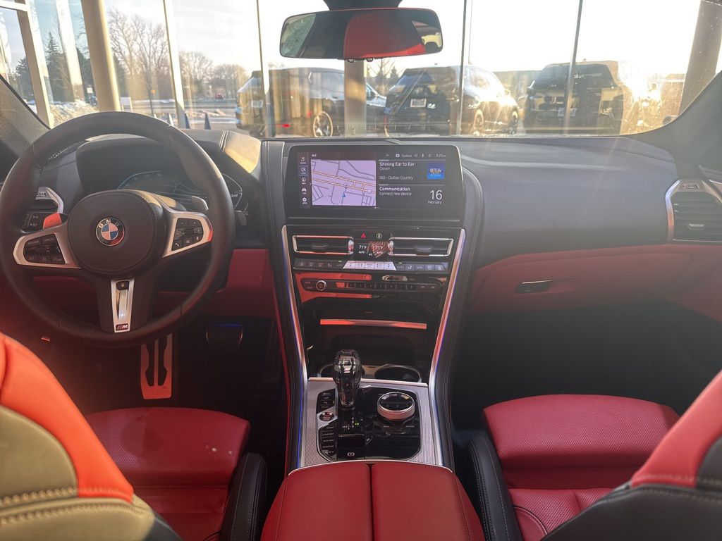 Thumbnail: 2024 BMW 8 Series - 16