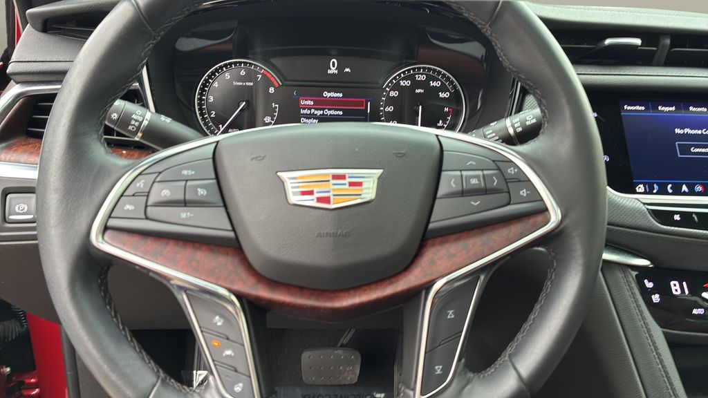 used 2023 Cadillac XT5 car, priced at $33,300