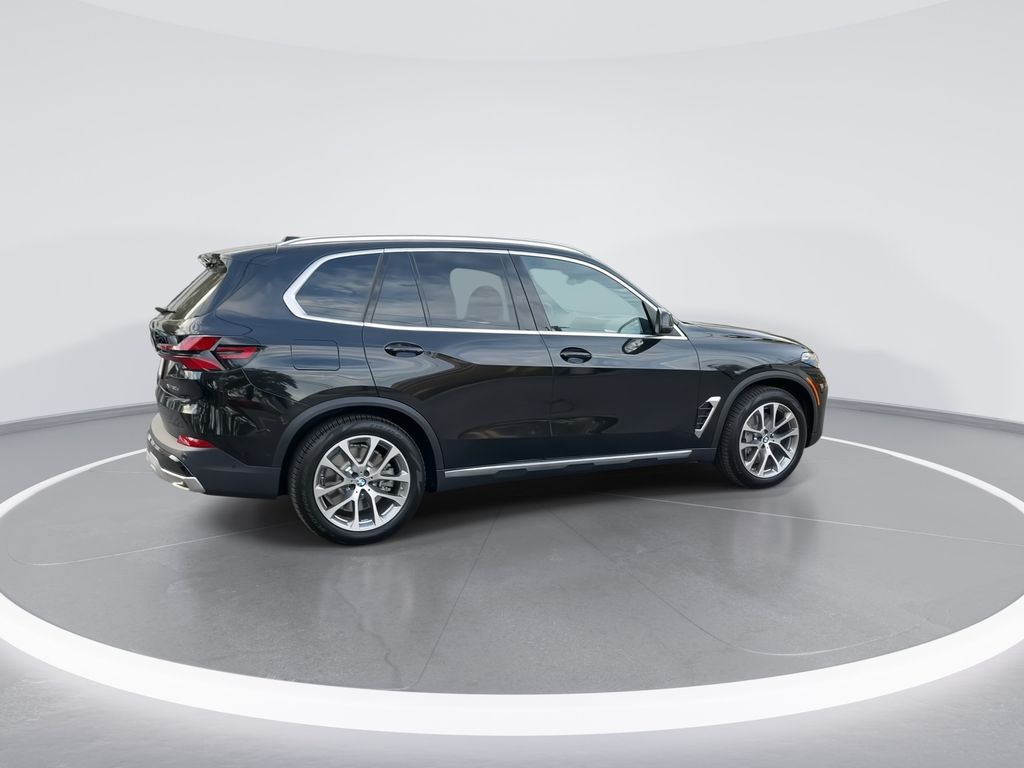 Thumbnail: 2026 BMW X5 - 8