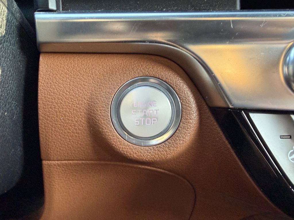 used 2023 Kia Telluride car, priced at $37,692