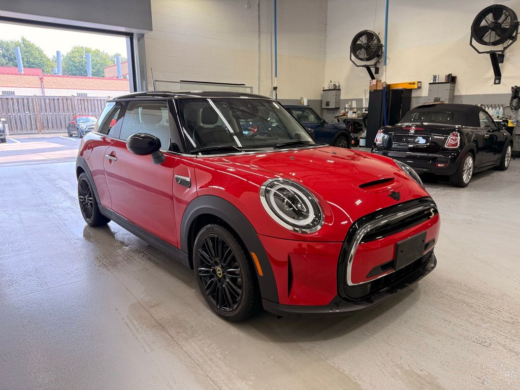 Thumbnail: 2023 MINI Cooper - 7