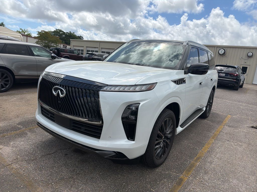 Radiant White/Black Obsidian 2025 INFINITI QX80 Autograph 4WD SUV / Crossover All-Wheel Drive 9-Speed Automatic
