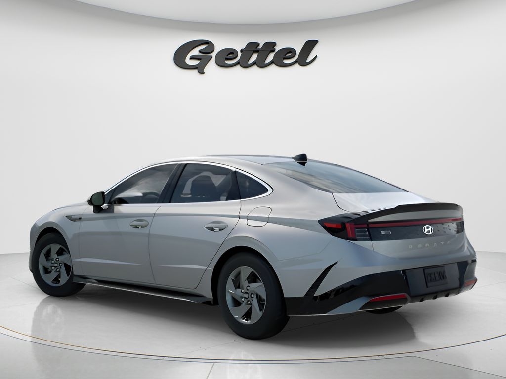 New 2026 Silver Hyundai SE image 7