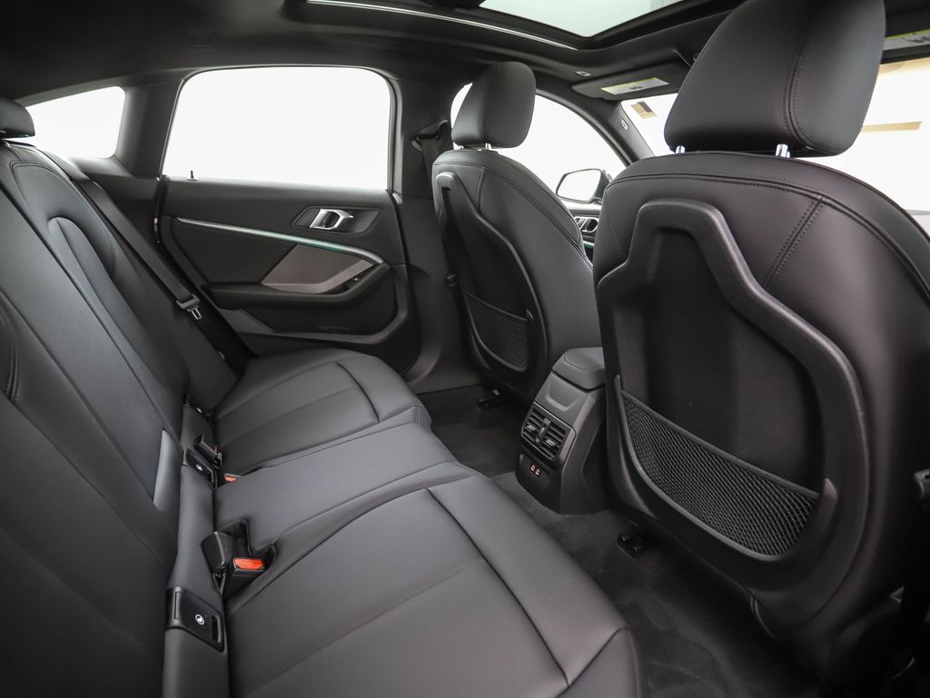Thumbnail: 2021 BMW 2 Series - 26
