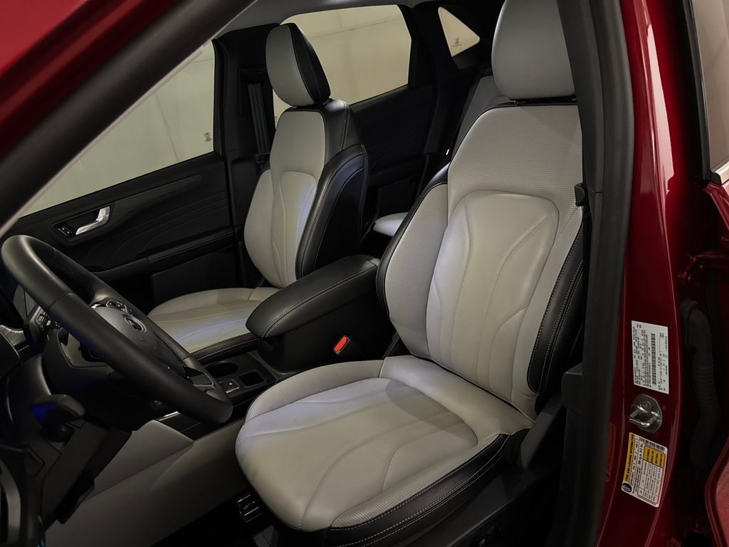 Certified Used 2025 Red Ford Base image 18