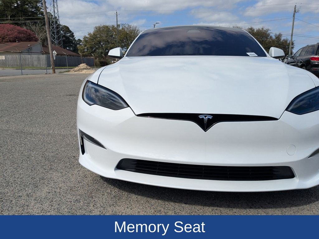2025 Tesla Model S Plaid
