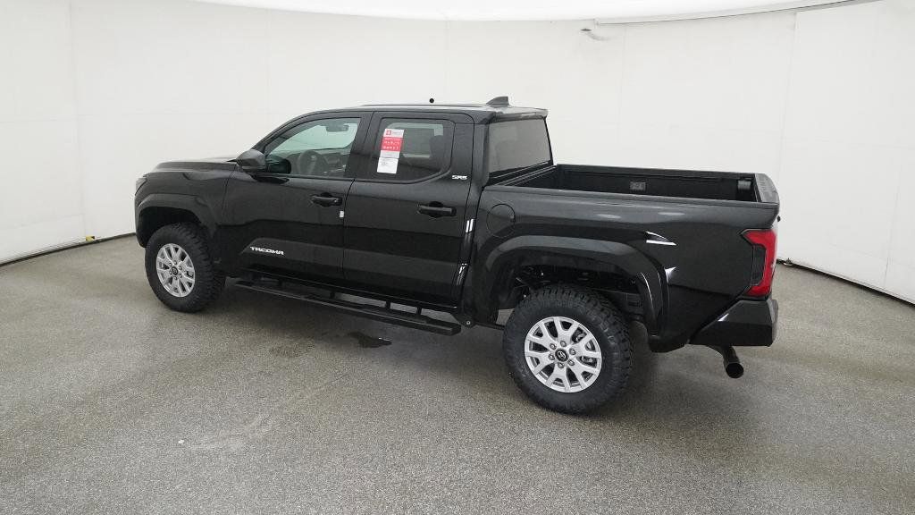 Thumbnail: 2025 Toyota Tacoma - 14