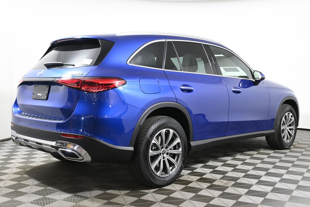Thumbnail: 2025 Mercedes-Benz GLC - 7