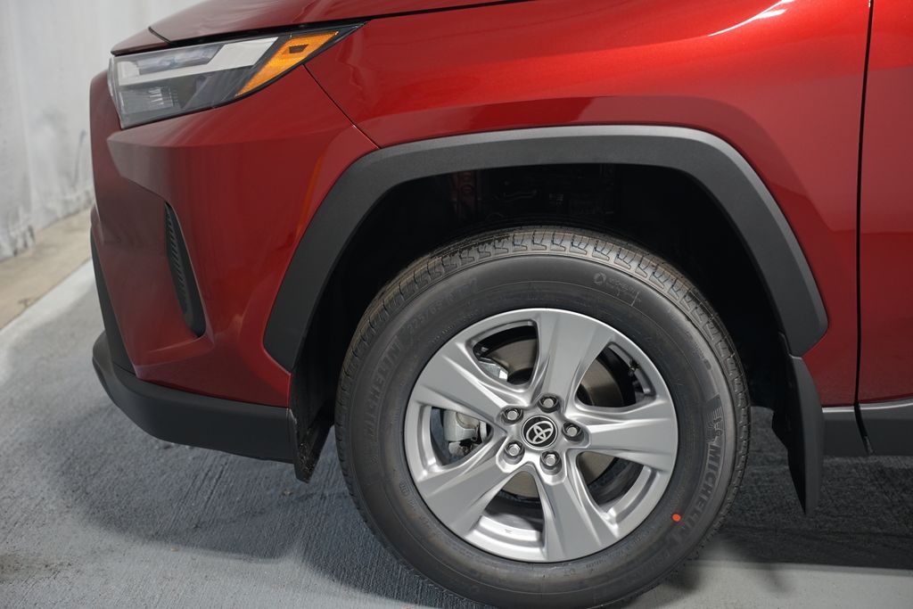 Thumbnail: 2025 Toyota RAV4 - 5