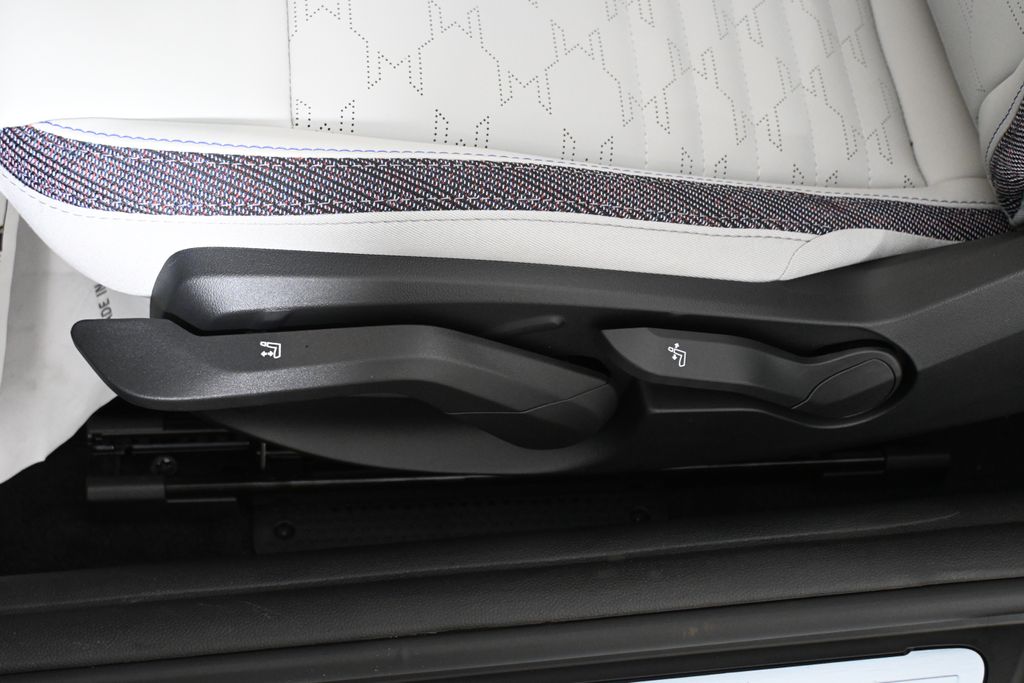 Thumbnail: 2026 MINI Cooper - 29