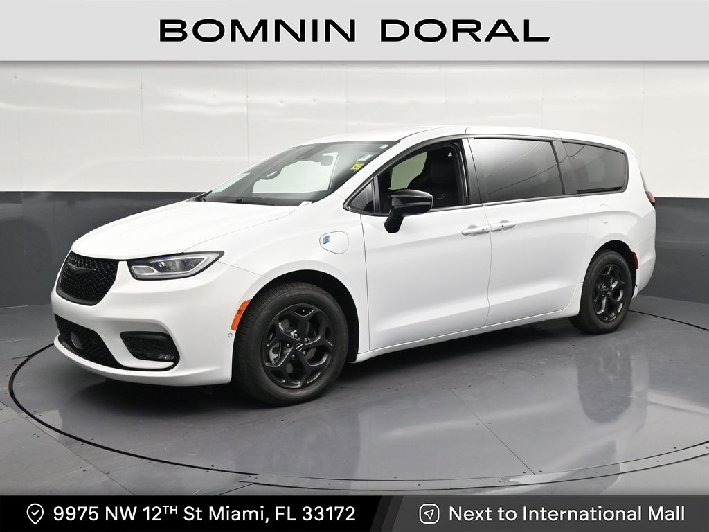 Bright White Clearcoat 2024 Chrysler Pacifica Hybrid Minivan Front-Wheel Drive Continuously Variable Transmission