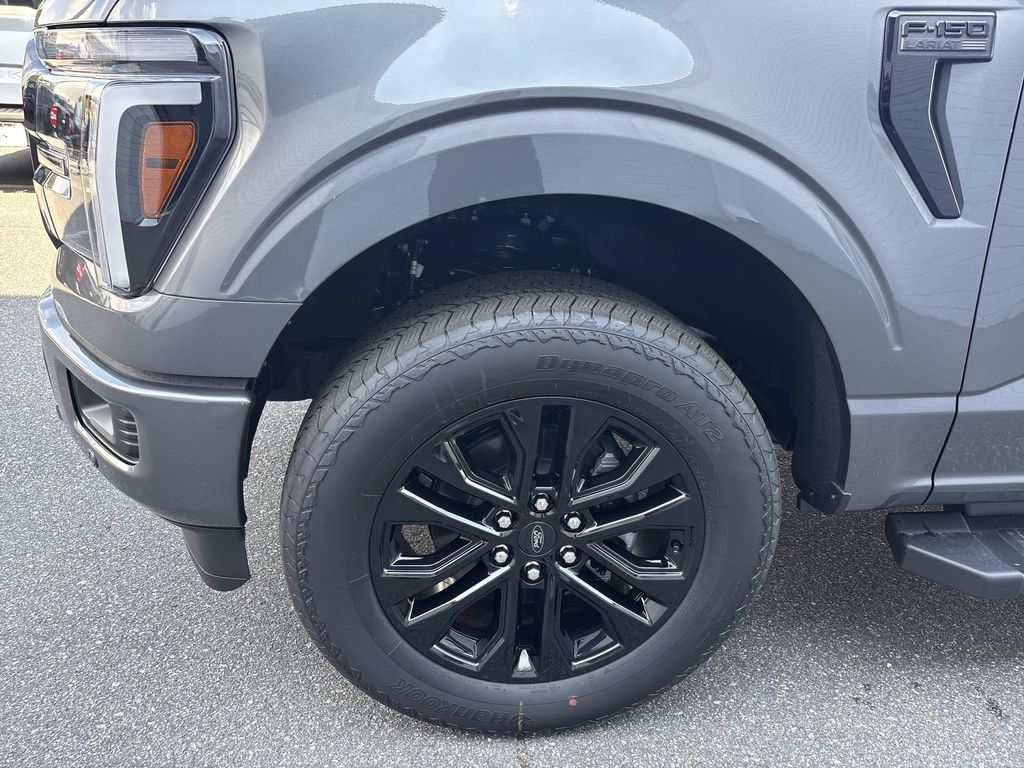 New 2026 Carbonized Gray Metallic Ford Lariat® image 18