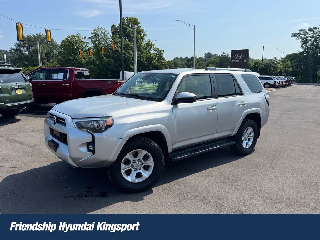 2021 Toyota 4Runner SR5 4WD   
