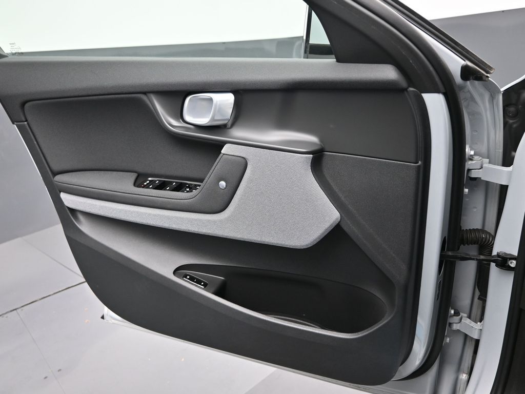 2022 Polestar 2 Long Range Dual Motor