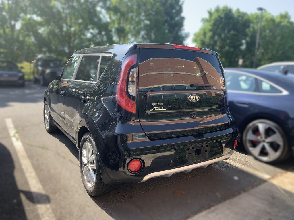 Thumbnail: 2017 Kia Soul - 8