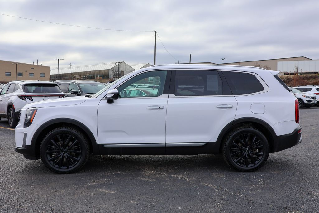 2022 Kia Telluride SX 12