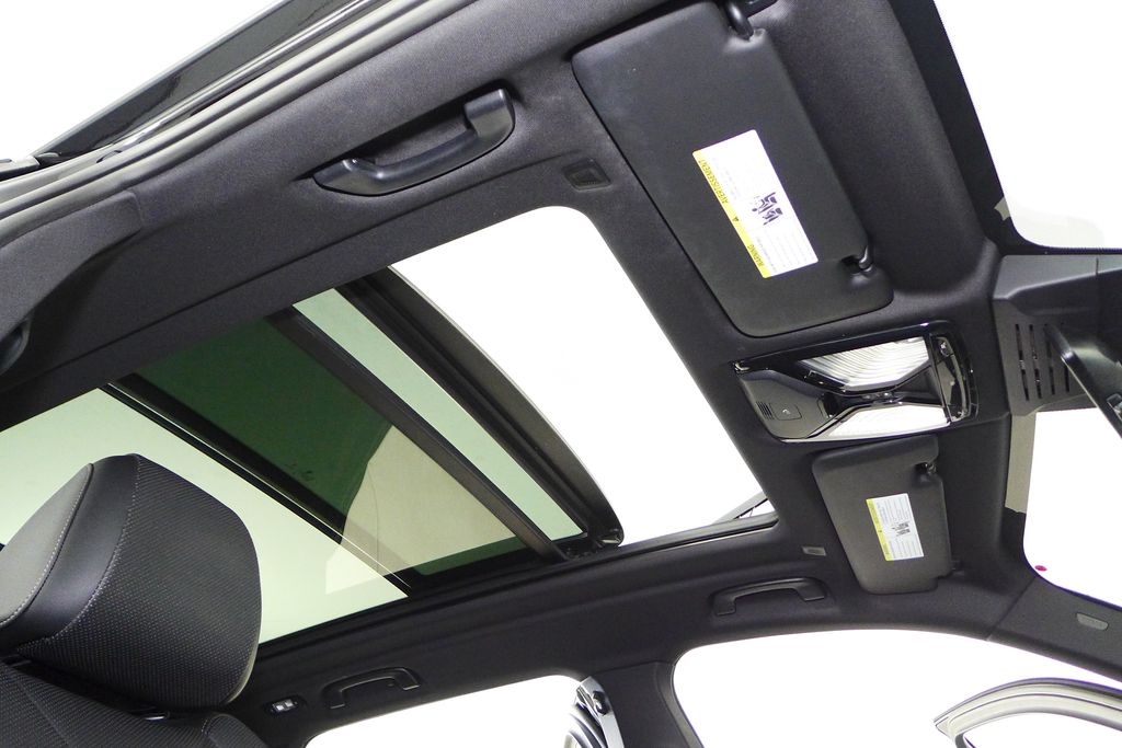 Thumbnail: 2024 BMW X5 - 18