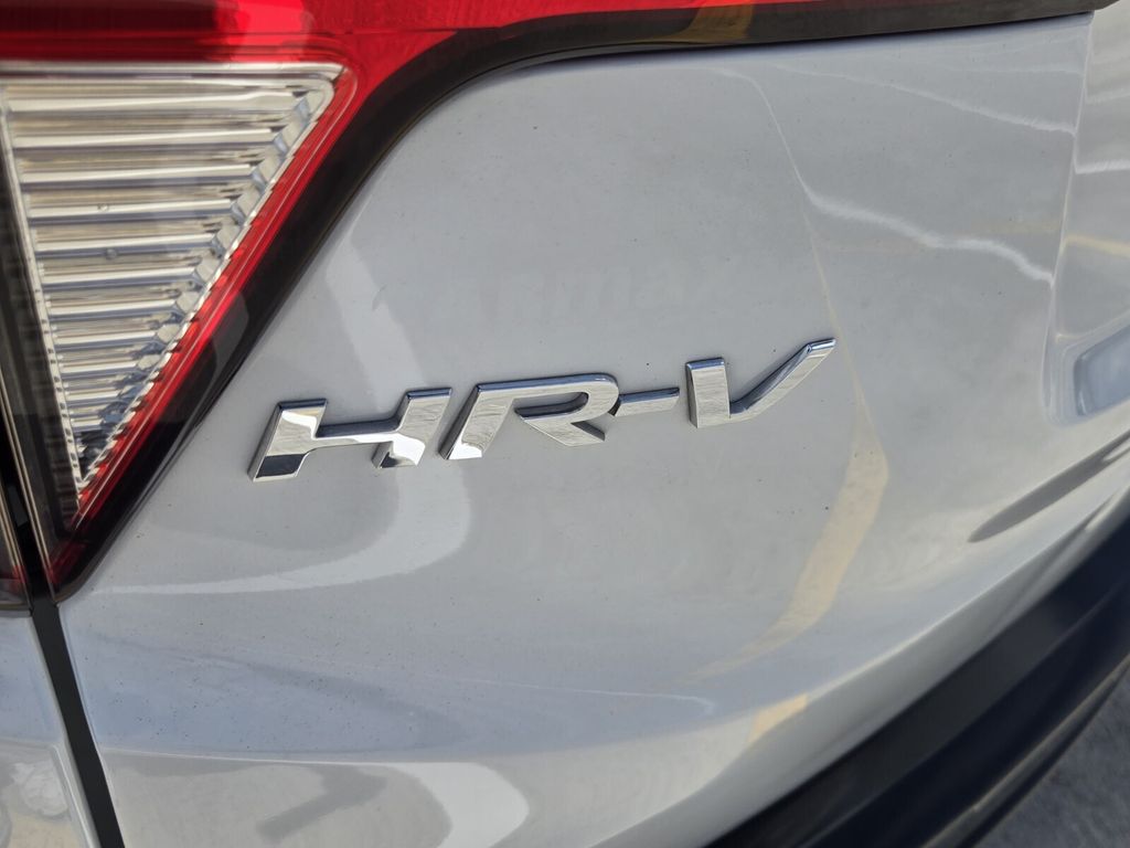 2021 Honda HR-V - $21,528