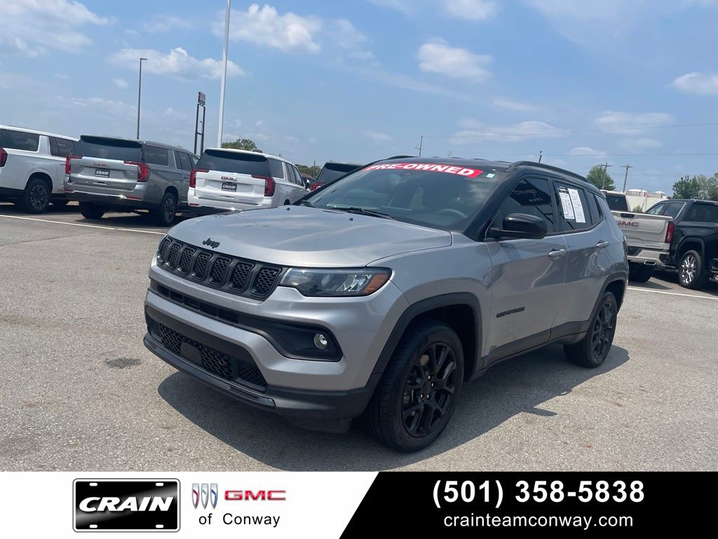 Diamond Black Crystal Pearlcoat 2024 Jeep Compass SUV / Crossover Four-Wheel Drive 8-Speed Automatic