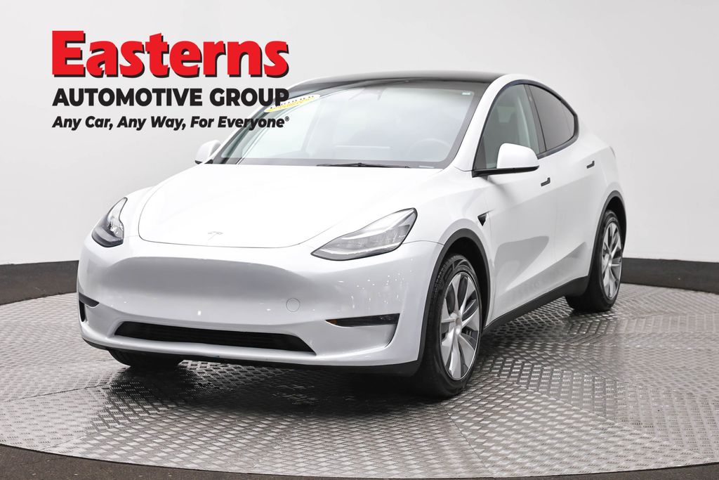 2023 Tesla Model Y Long Range Dual Motor All-Wheel Drive's photo