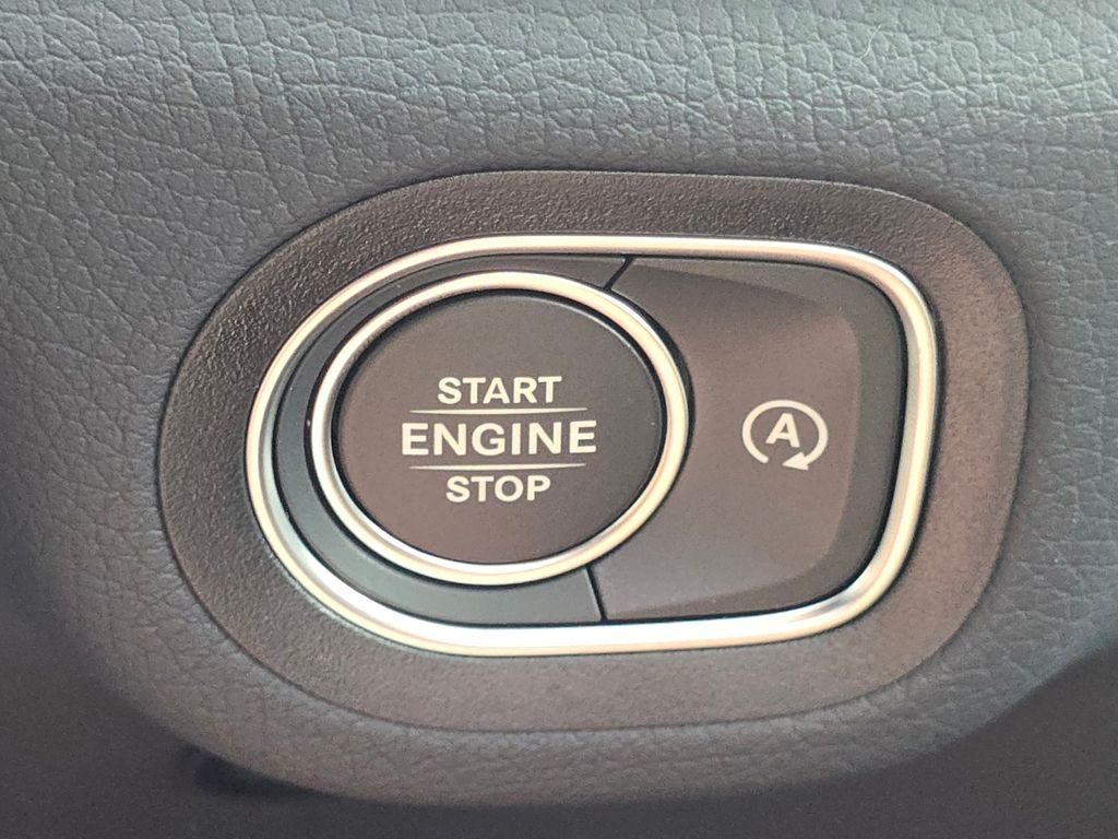 New 2026 Silver Mercedes-Benz GLE 350 image 39