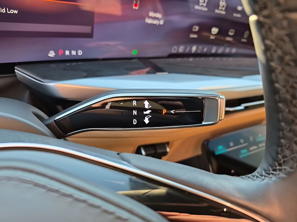 Used Car 2025 Cadillac Escalade Iq  Luxury 2 For Sale Under $120,000 In Austin, Texas