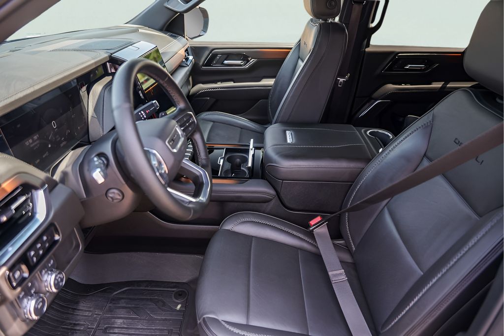 Used Car 2025 Gmc Yukon  Denali For Sale Under $80,000 In Austin, Texas