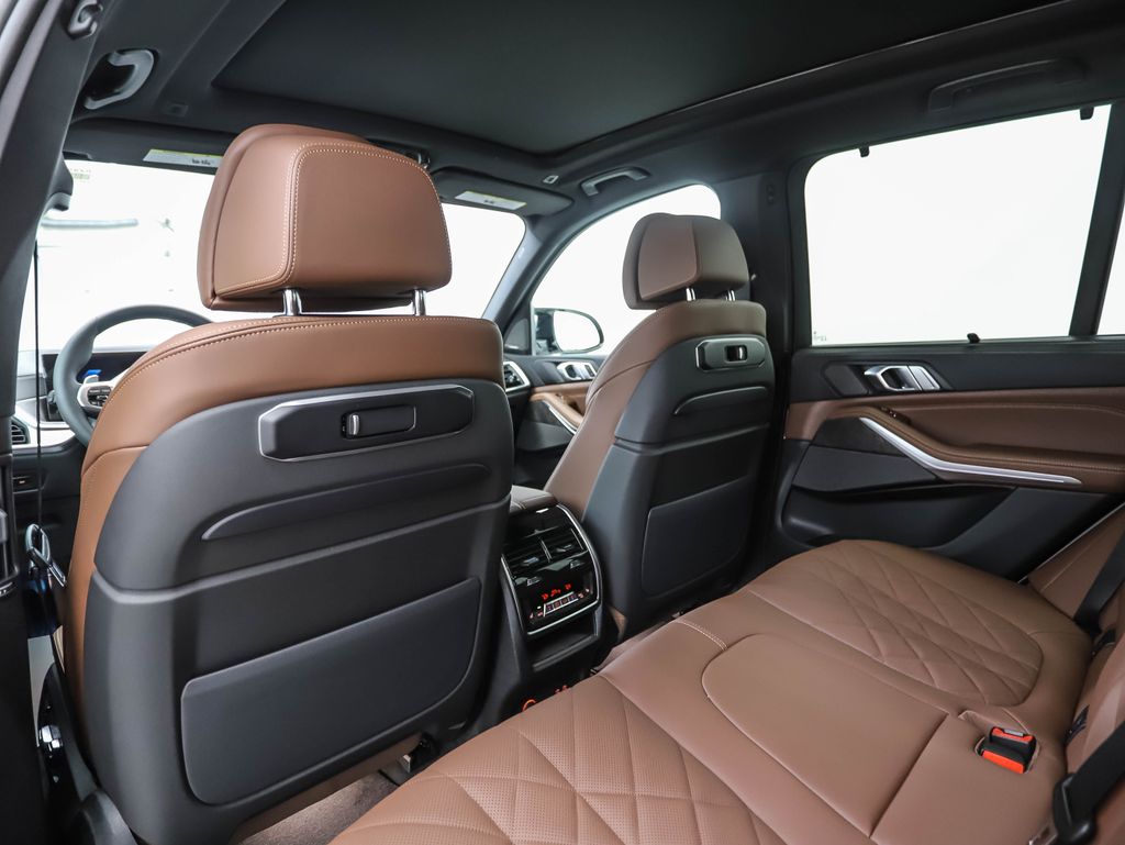 2025 BMW X5 M60i 20