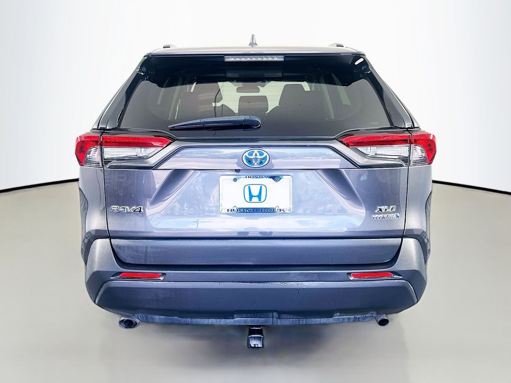Thumbnail: 2020 Toyota RAV4 - 6