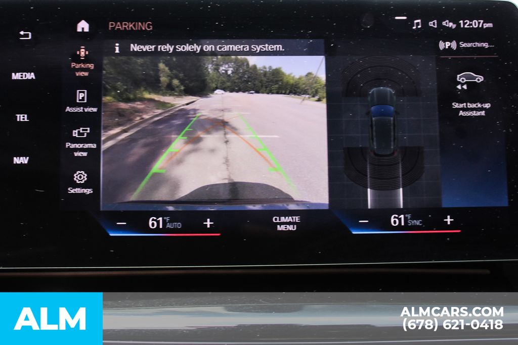 Used 2023 Green BMW xDrive28i image 32