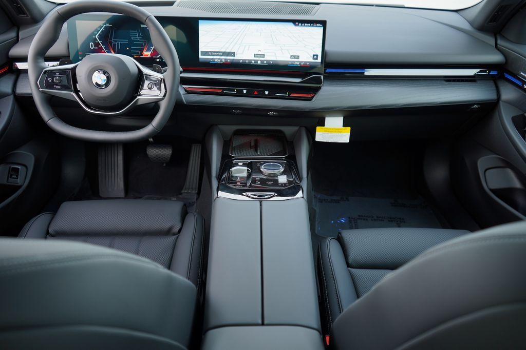 Thumbnail: 2026 BMW 5 Series - 14