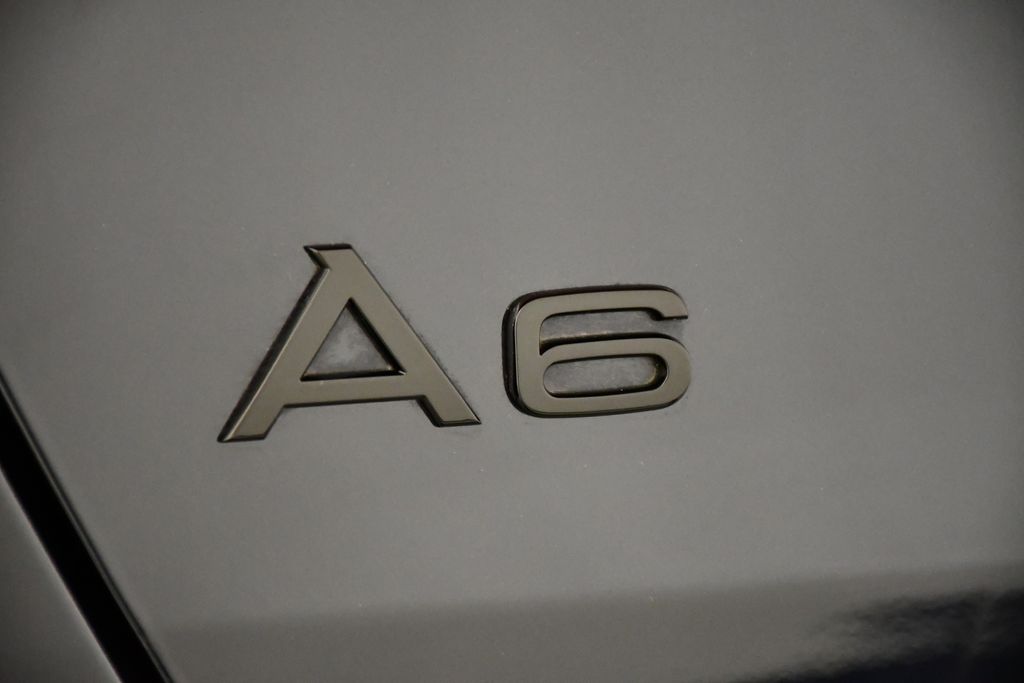 Thumbnail: 2025 Audi A6 - 9