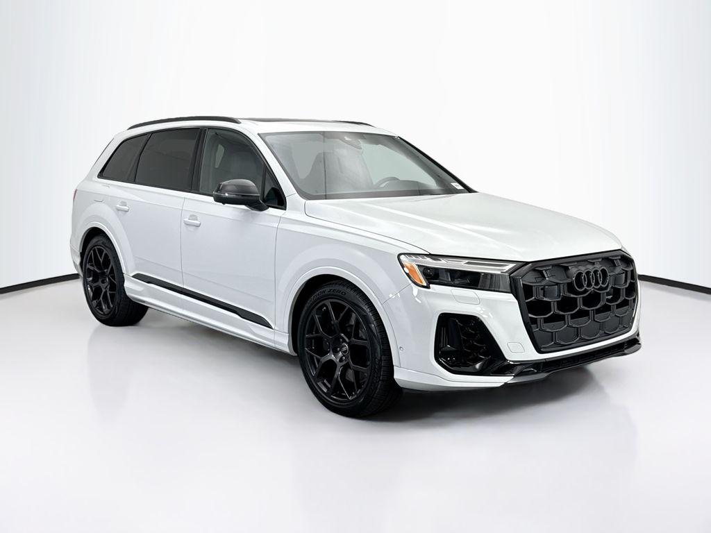 Thumbnail: 2026 Audi SQ7 - 3