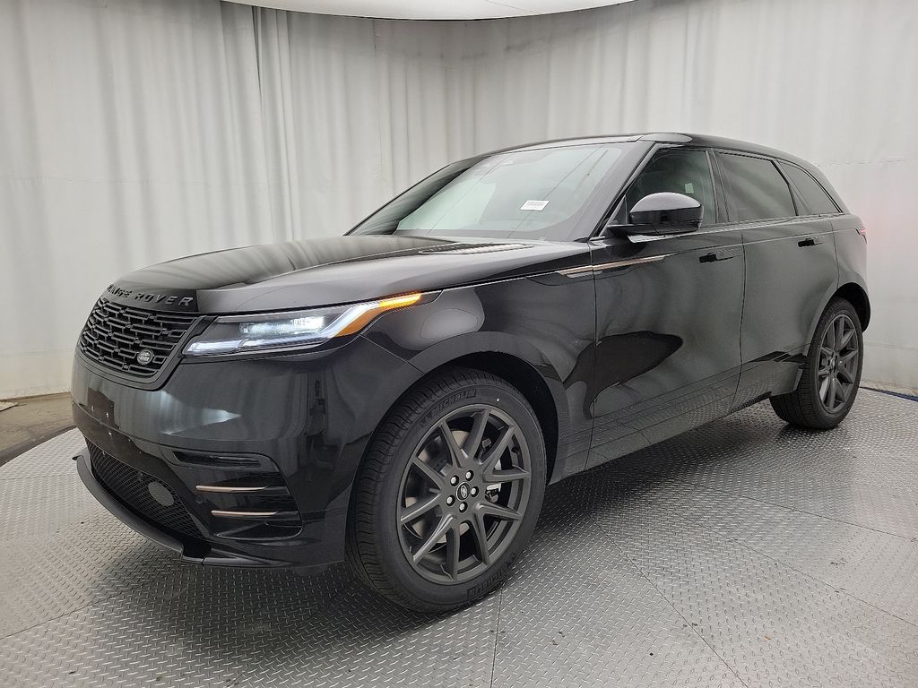 2025 Land Rover Range Rover Velar Dynamic SE -
                Eatontown, NJ