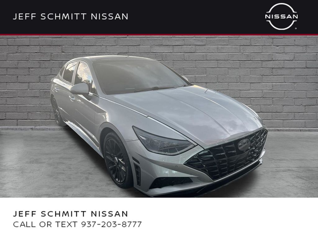 Curated Silver 2023 Hyundai Sonata Sedan Front-Wheel Drive 8-Speed Automatic