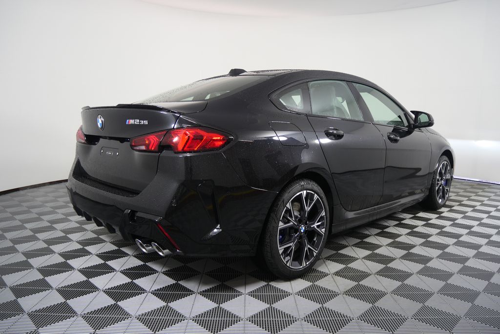 2025 BMW 2 Series M235i xDrive 3