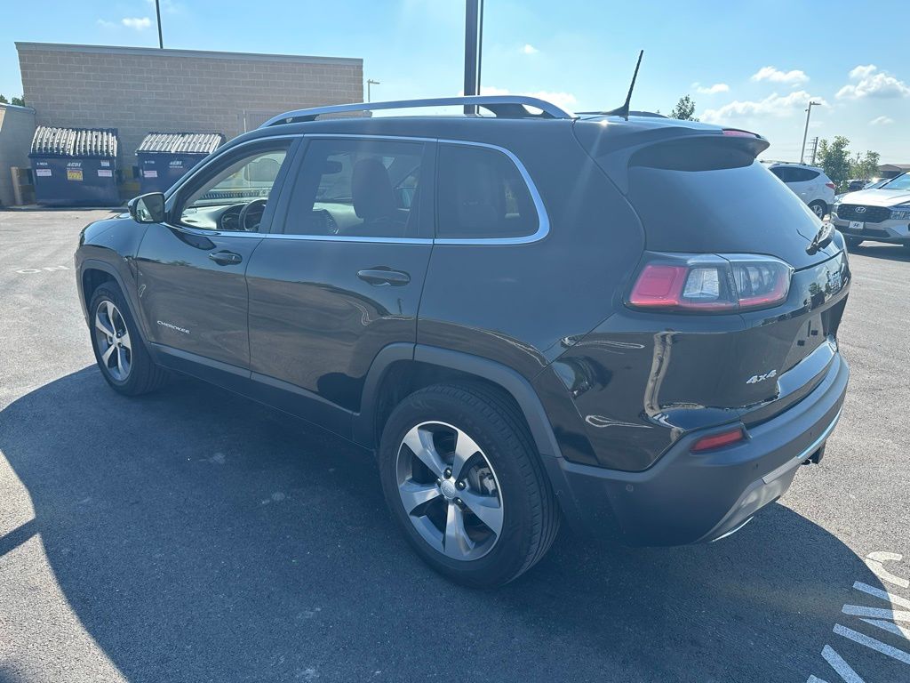 Thumbnail: 2019 Jeep Cherokee - 4