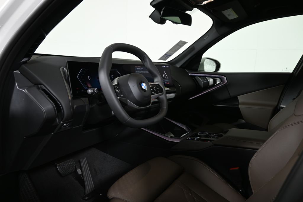 Thumbnail: 2026 BMW X3 - 15