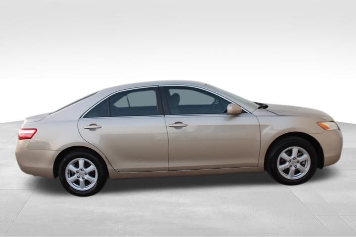 Used Car 2009 Toyota Camry  Le For Sale Under $10,000 In Georgetown, Texas