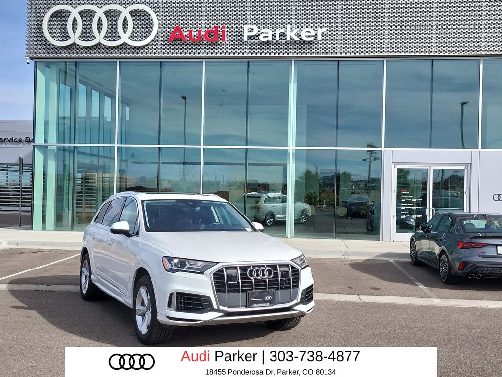 2023 Audi Q7 quattro Premium 55 TFSI