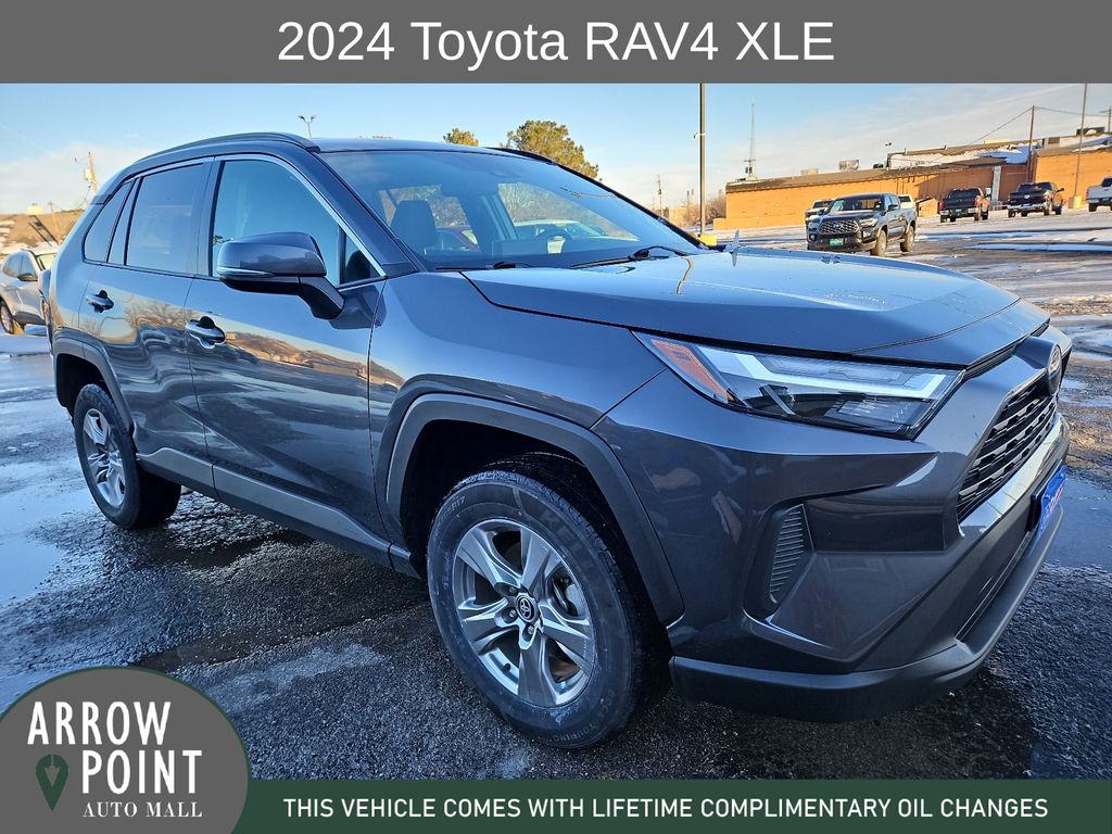 2024 Toyota RAV4 XLE FWD